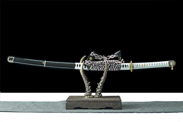 Black Sakura Sword